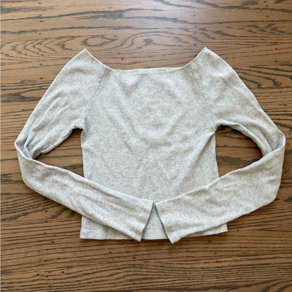 Brandy Melville Gray Long Sleeve Top